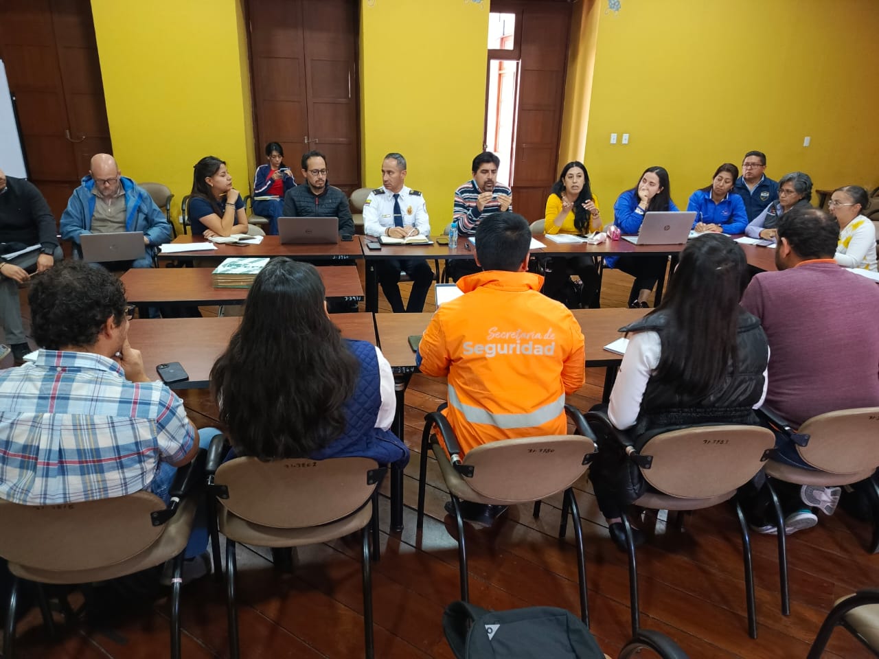 Avanzan preparativos: Coordinación logística y de seguridad para el IEC 2024 en Quito