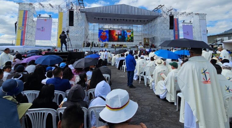 PRIMICIAS: El 53º Congreso Eucarístico Internacional empezó en Quito con una misa campal